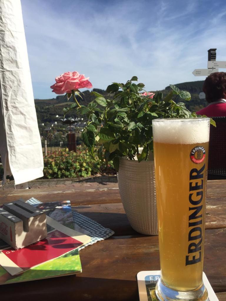 Cafe- Pension Fernblick, Incl Meinecardplus Willingen  Exterior photo